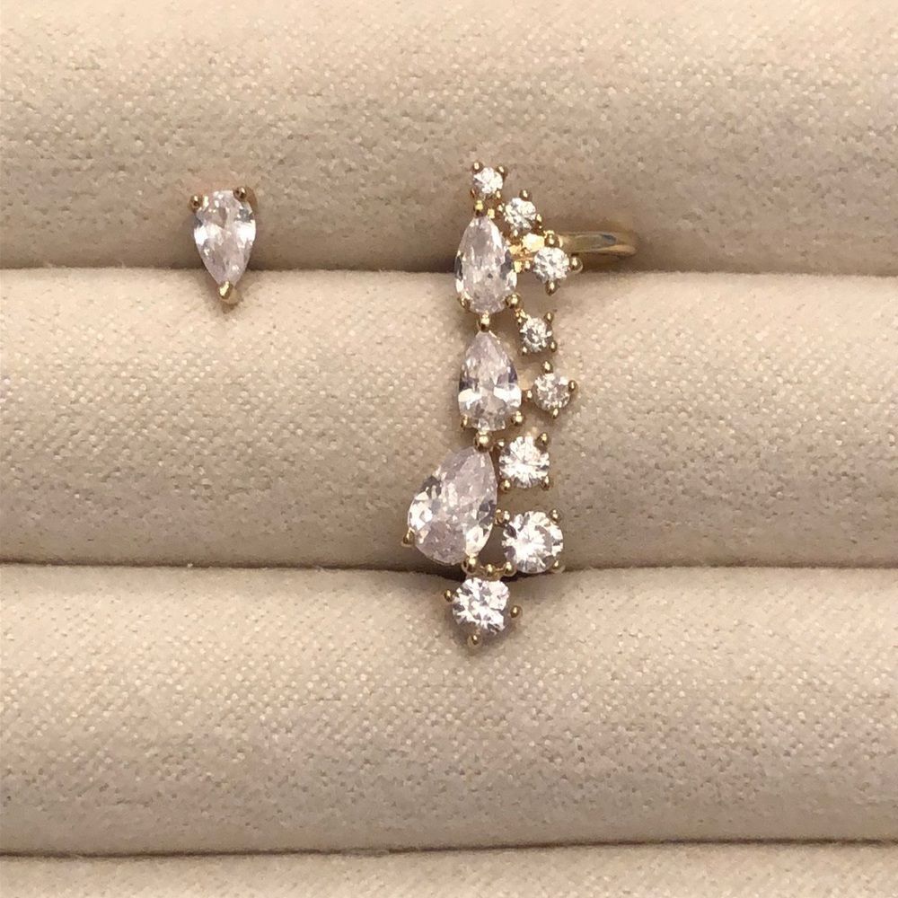 Nordstrom | Mismatched Pear Stud & Cuff Set | Gold Tone